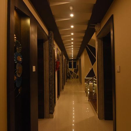 Hotel Atlantis Kumbakonam Exterior foto